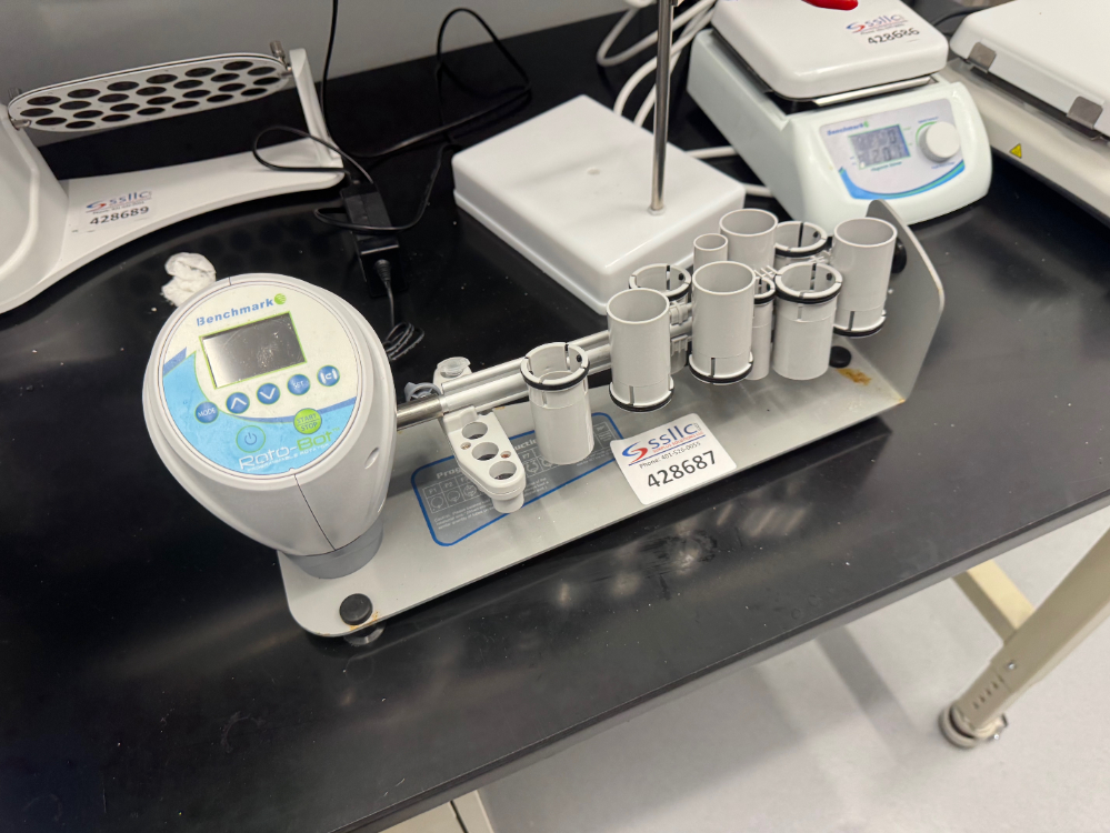 Image of Benchmark Roto-Bot Rotator